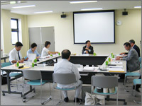 議事の様子